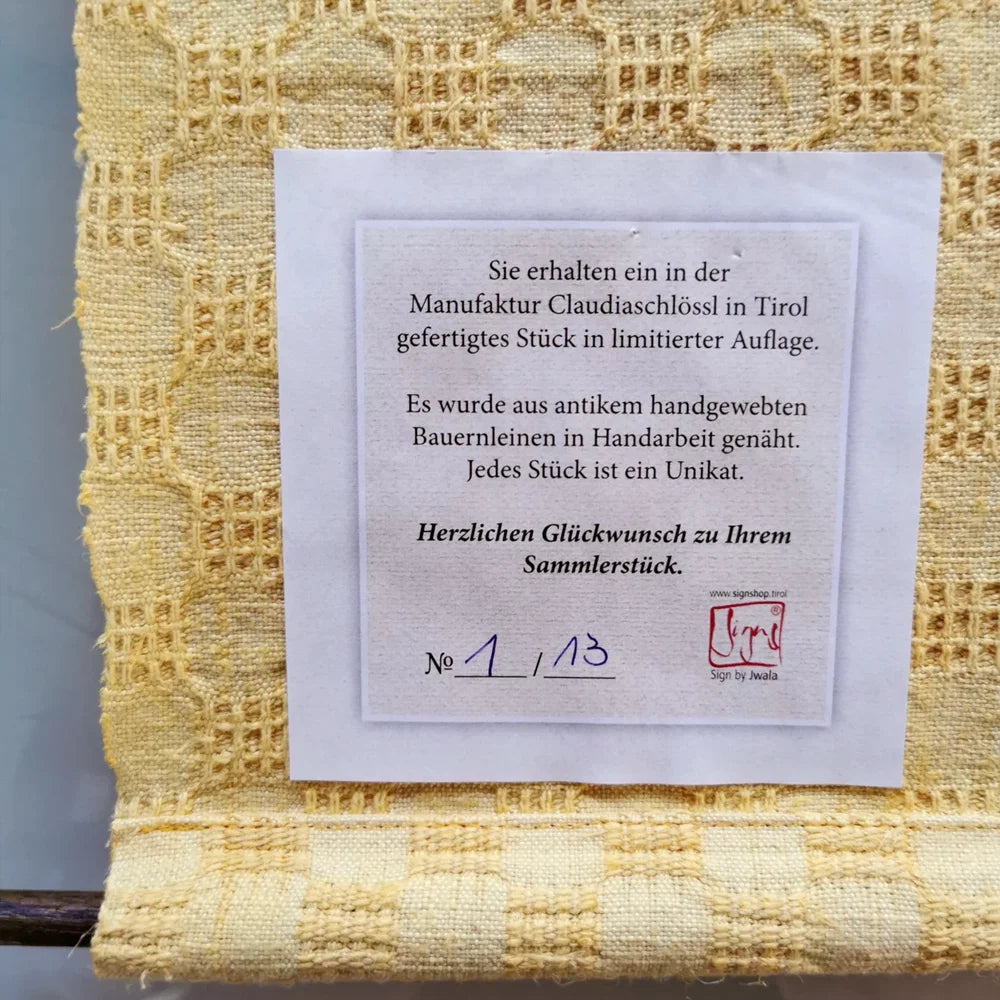 Haussegen „Wir halten das Licht“ kaufen – exklusiver Segen für das Zuhause, jetzt sicher im SignShop Tirol online bestellen