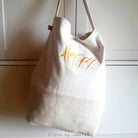 Exklusiver Shopper „Happy“ aus Bauernleinen – handgemachte Stofftasche, Original von Sign by Jwala®, Limited Edition, inspirierender Shopper für besondere Momente