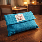 54 Sign-Karten mit Buch „Fingerzeige“ von Jwala Gamper in exklusiver Bauernleinen-Tasche – inspirierender Erfolgsfächer für ein gut gelebtes Leben, im SignShop Tirol online kaufen