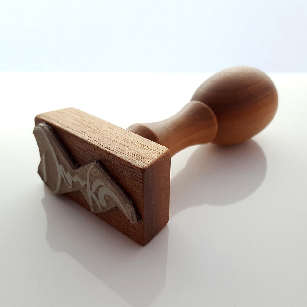 Stempel "Danke" aus Nussholz